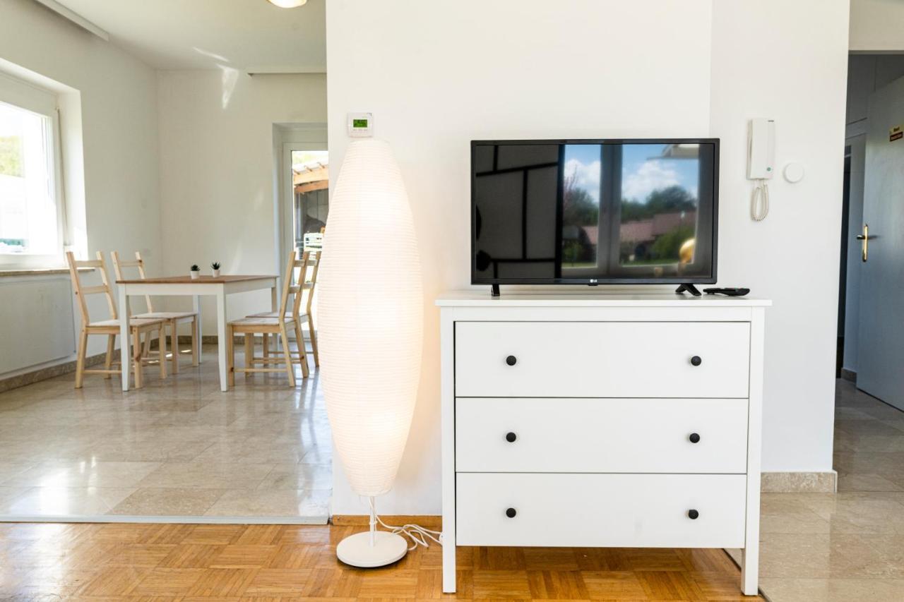 Budget Apartments In Thermennahe Bad Tatzmannsdorf Esterno foto